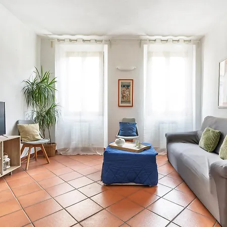 Palazzuolo By San Collection